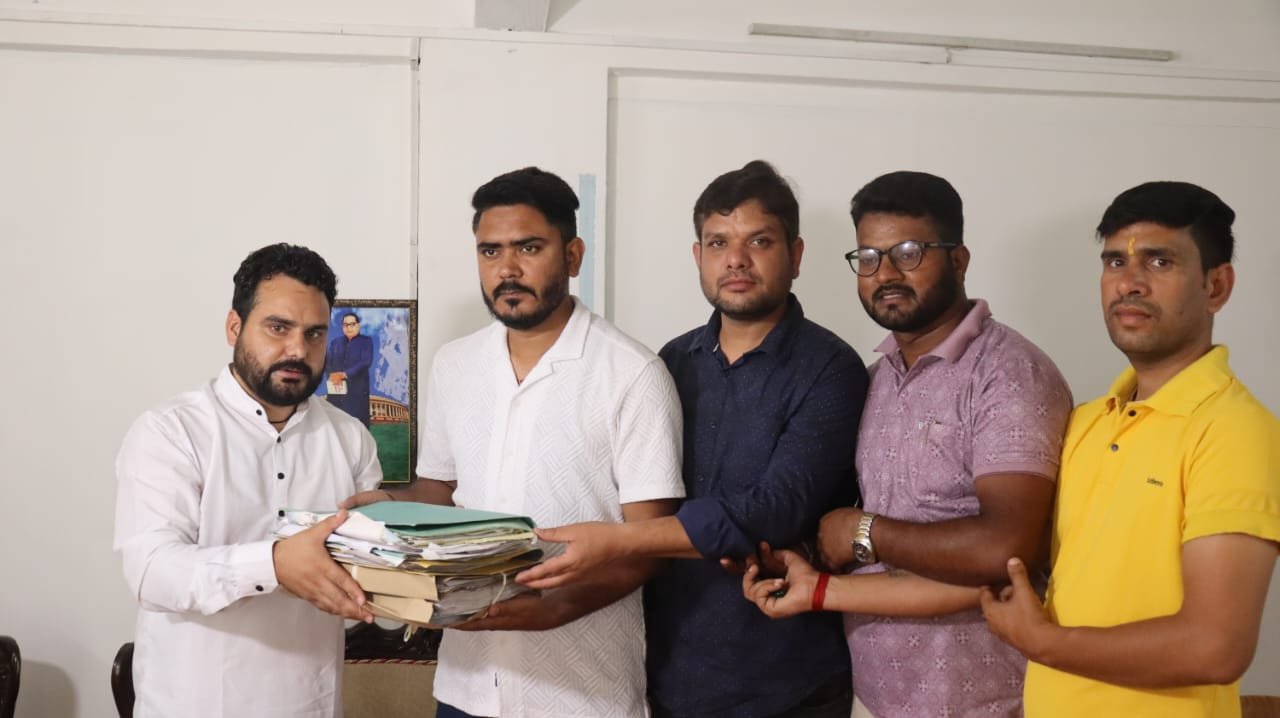 बॉबी पंवार ने उत्तराखंड बेरोजगार संघ के अध्यक्ष पद से दिया इस्तीफा, राम कंडवाल बने कार्यकारी अध्यक्ष