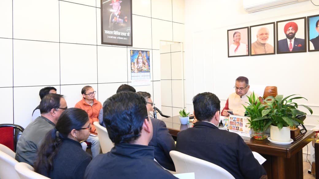 कैबिनेट मंत्री गणेश जोशी ने परखी विकास कार्यों की रफ्तार; पेयजल समस्याओं को 3 दिन में हल करने के सख्त निर्देश।